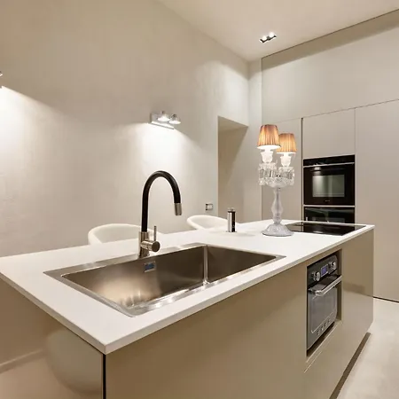 Saphir Luxury