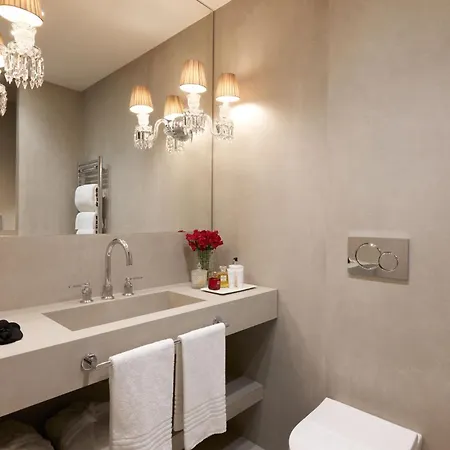 Saphir Luxury *