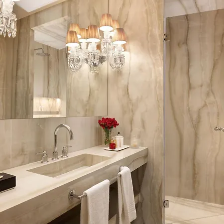 Saphir Luxury * Rome
